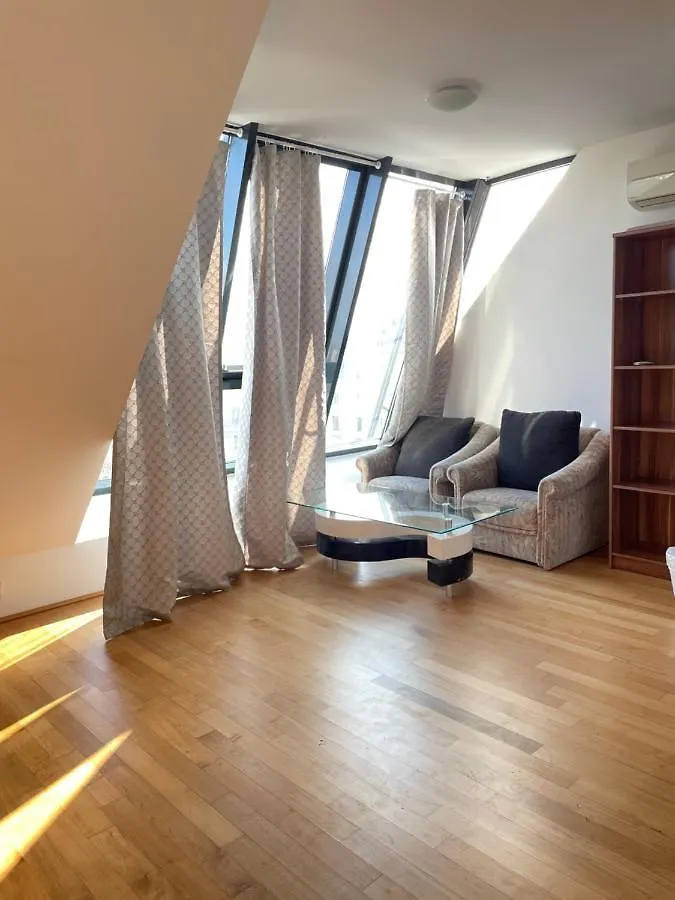 Homestay Rooftop Room With Terrace. Vienna Austria