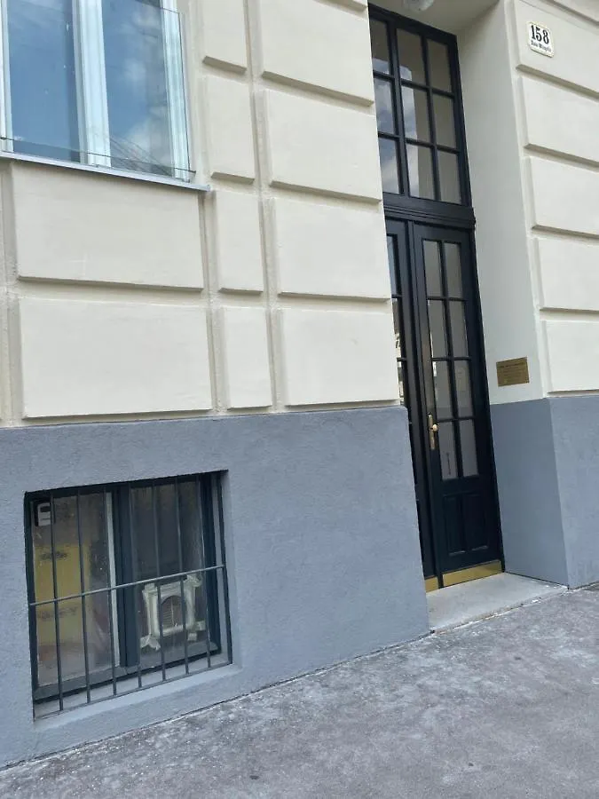 Rooftop Room With Terrace. Vídeň